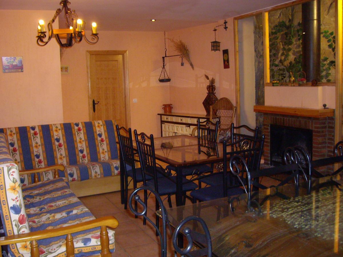 Gasthaus Vut Vivienda De Uso Turistico La Risca Molinos de Papel Exterior foto